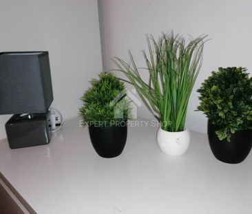 1 bedroom in a house share to rent - Photo 6