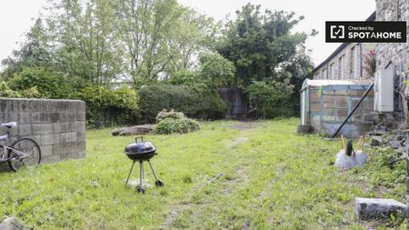 Bed for rent in 6-bedroom house in Phibsborough - Photo 5