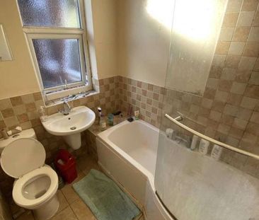 Old Moat Lane, Withington, M20 - Photo 3