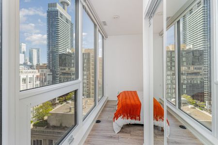 For Lease - 55 Mercer Street Unit# 1810, Toronto, Ontario - Photo 2
