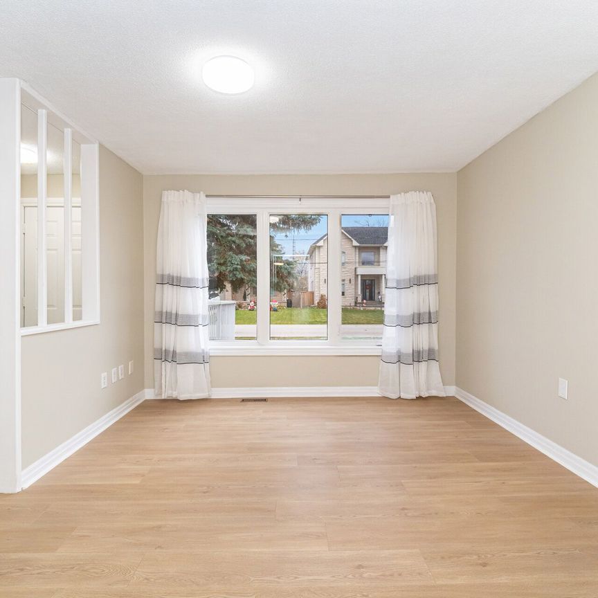 For Lease - 983 Cleta Street, Burlington, Ontario - Photo 1