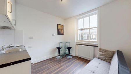 1 bedroom flat to rent - Photo 2