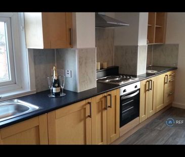 1 bedroom in a house share to rent - Photo 6