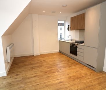 St. Martins Walk, Dorking - 1 bedroomProperty for lettings - Seymours - Photo 2