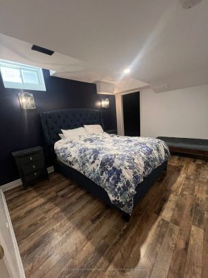 Detached Home For Lease | W9250912 - Photo 1