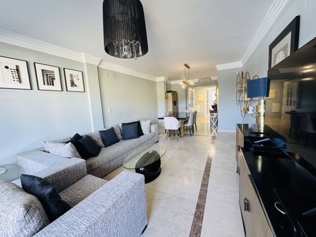 Middle Floor Apartment in Nueva Andalucía - Photo 4