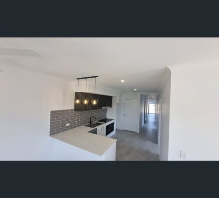 20A Clarence Pl, Plainland, Qld 4341 - Photo 1