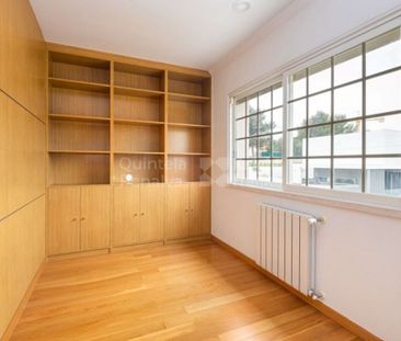 4 room luxury Semidetached House for rent in Cascais, Portugal - Photo 3