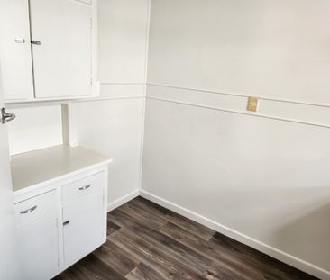 Step inside this beautifully recently renovated one-bedroom unit fe... - Photo 5