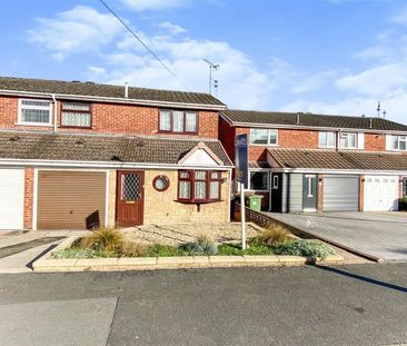 3 BED Detached house To rent - Photo 1