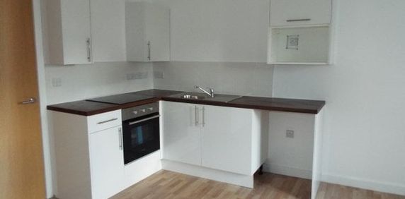 Markfield Court, Leicester, LE4 - Photo 2