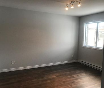 4 1/2 À LOUER (Bromptonville) - Photo 1