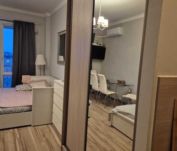 Kawalerka z loggią i widokiem na Warszawę - Zdjęcie 3