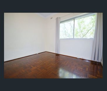 GREAT VALUE 2X1 IN AN AMAZING LOCATION! - Photo 4