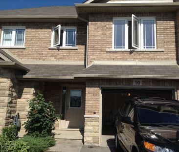 5 Compton Dr - Photo 1