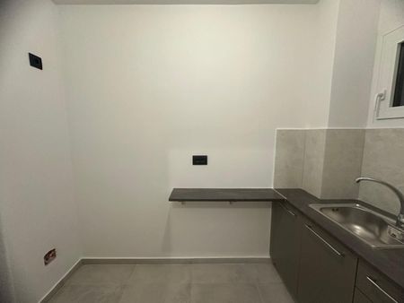 Studio/Γκαρσονιέρα για ενοικίαση Εξάρχεια (Εξάρχεια - Νεάπολη) - Photo 2
