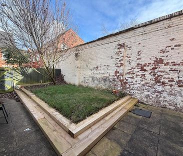 3 bedroom terraced house to rent - Photo 5