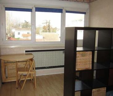 Location Appartement 1 pièce 18m² BORDEAUX 33000 - Photo 4