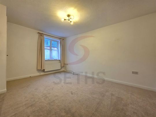 Pipistrelle Way, LE2, Leicester - Photo 1