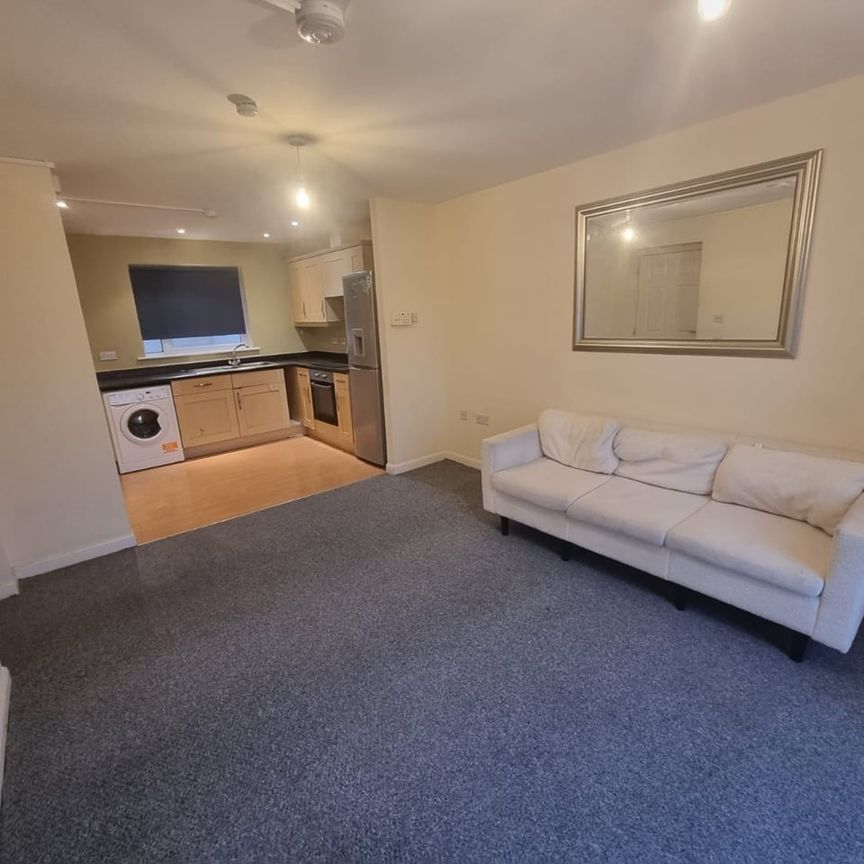 2 Bed Flat, Wellspring Crescent, HA9 - Photo 1