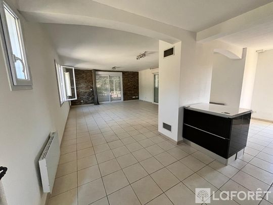 Maison T6 LE BROC à louer - Photo 1