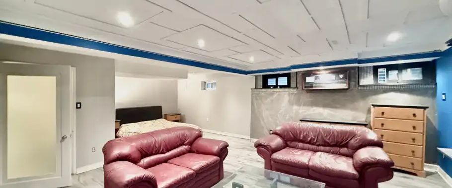 2-516 Chantenay Dr, Mississauga, Ontario L5A 1G2 | 516 Chantenay Drive, Mississauga - Photo 1