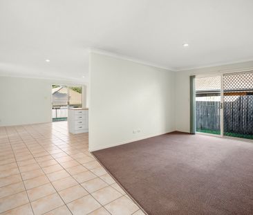 37 Denali Circuit, Warner QLD 4500 - House For Rent | Domain - Photo 6