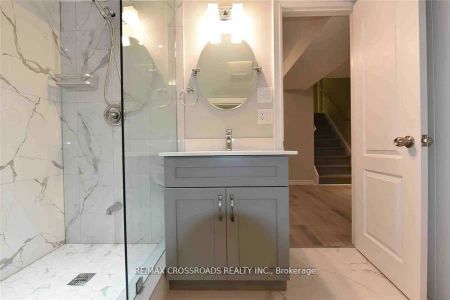 782 Cummer Avenue #Lower - Photo 4