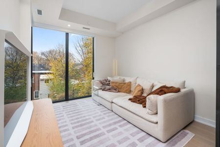 For Lease - 840 St. Clair Avenue Unit# 507, Toronto, Ontario - Photo 2