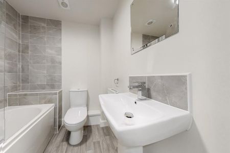 2 bedroom semi-detached house to rent - Photo 3