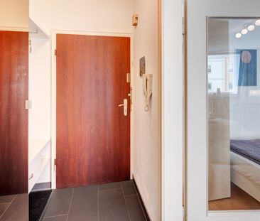 Beautifully furnished 1-room apartment, south-facing balcony - Photo 5