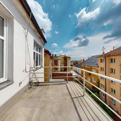 Pronájem, byt 2+kk s terasou v centru Tábora, 60 m - Photo 1