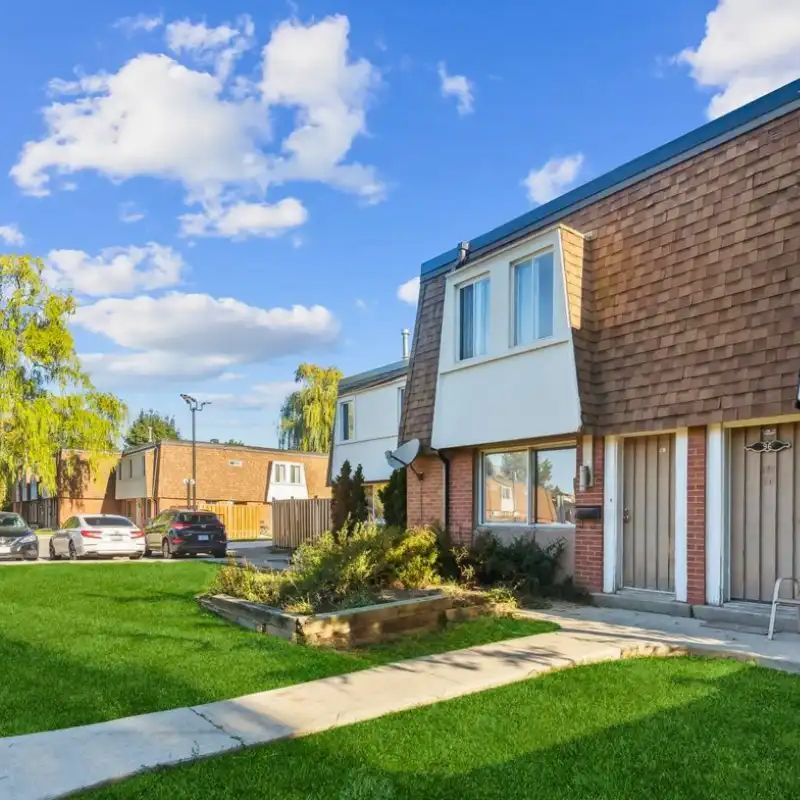 1560 Bloor Street East Townhomes — Townhouse (3 bedroom) available at 1560 Bloor Street - Photo 1