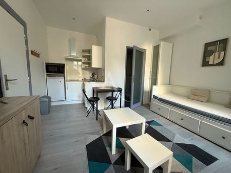 Location appartement 1 pièce, 17.35m², Saintes - Photo 2