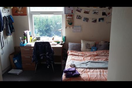 3 Bed Terraced House, Claude Street, NG7 - Photo 5