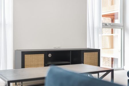 3 bedroom apartment to rent - Photo 5