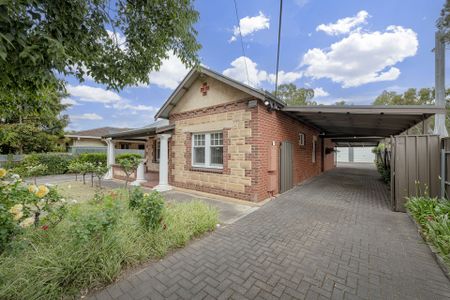 18 Tenth Avenue, St Peters - Photo 2