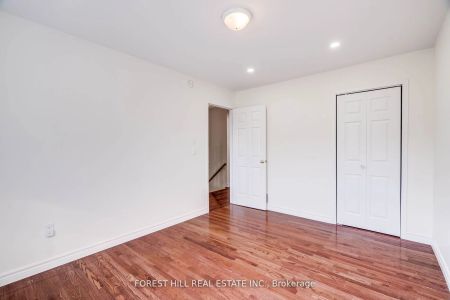 Property For Lease | W9262701 - Photo 5