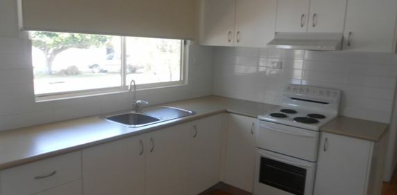 Two Bedroom Flat in Blue Bay - Photo 2