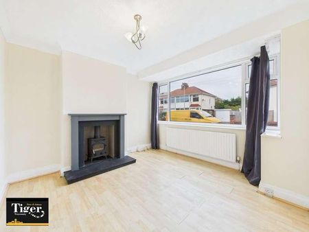 Bleasdale Avenue, Thornton-cleveleys, FY5 - Photo 2