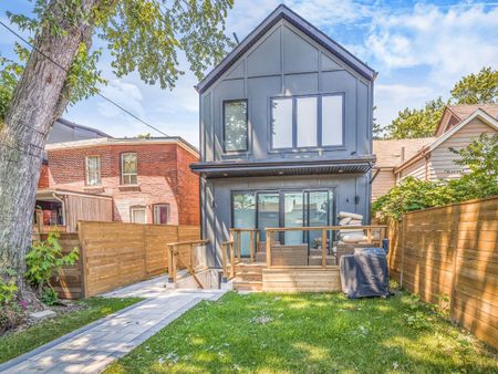 For Lease - 193 Perth Avenue Unit# Lower, Toronto, Ontario - Photo 2