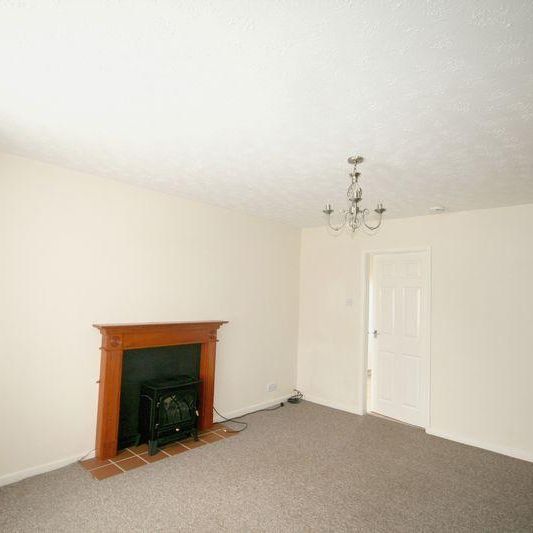 2 bedroom terraced house to rent - Photo 1
