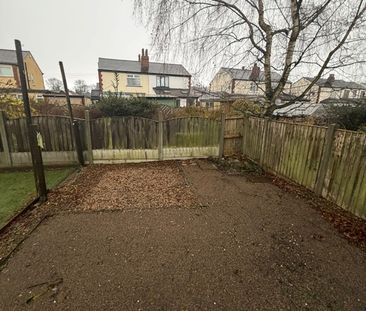 3 Bed Semi-Detached House, Queensway, LS15 - Photo 5