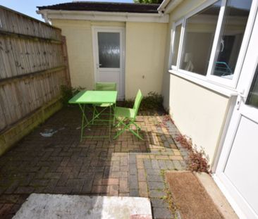 4 Bedroom Flat To Rent in Charminster - £2,000 pcm Tenancy Info - Photo 5