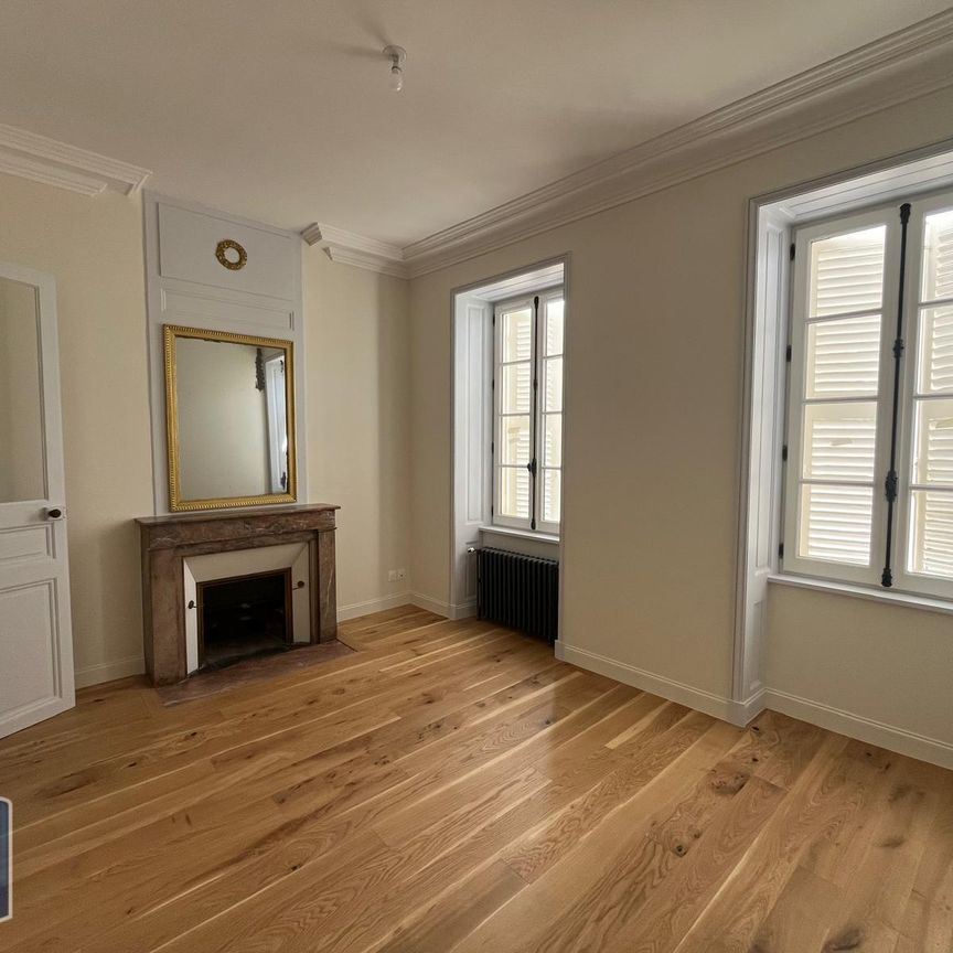 Location Appartement 3 pièces 88m² LA ROCHELLE 17000 - Photo 1