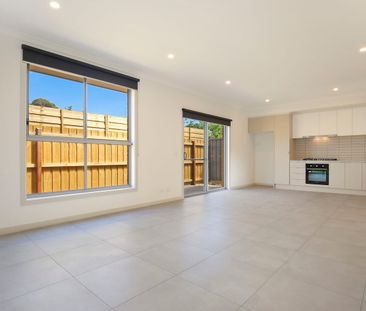 Modern Two Bedroom Townhouse - Photo 1