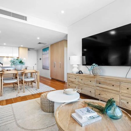 Luxury Living at its Finest - Photo 5