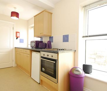 Kes House, Flat 14, Flat 14, 3 Camden Street, Plymouth - Photo 4