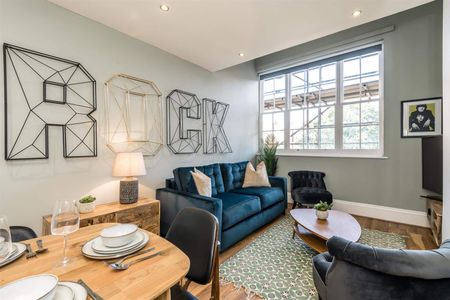 41 Catharine Street, Liverpool, L8 - Photo 3