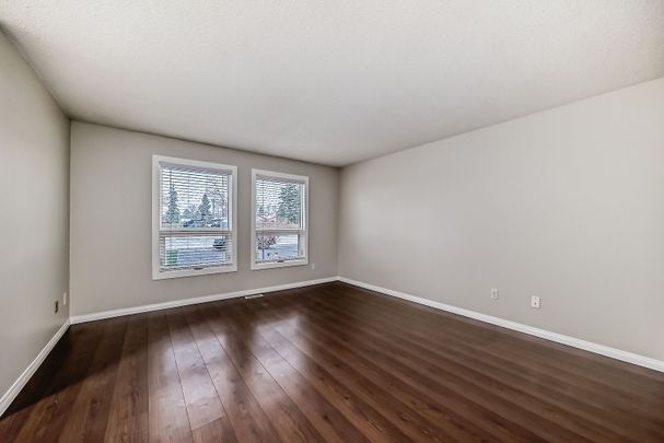 164 Doverglen Crescent Southeast, Calgary - Photo 1